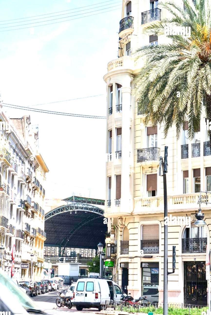 El Palacete Gran Via Valenza Esterno foto